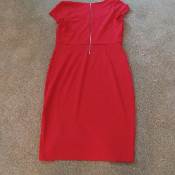 Dress - Picture 3 of 3